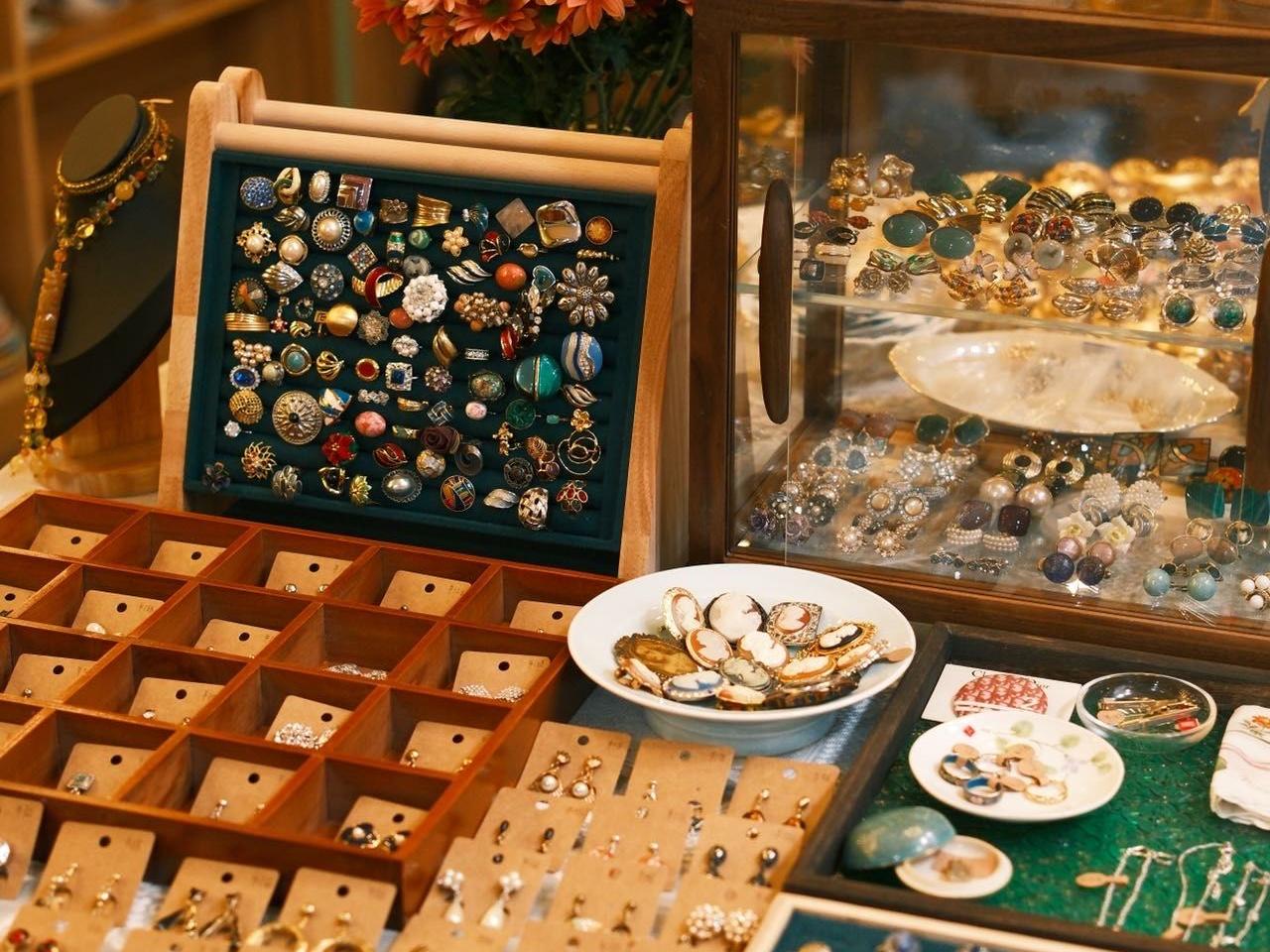 饰品 accessories